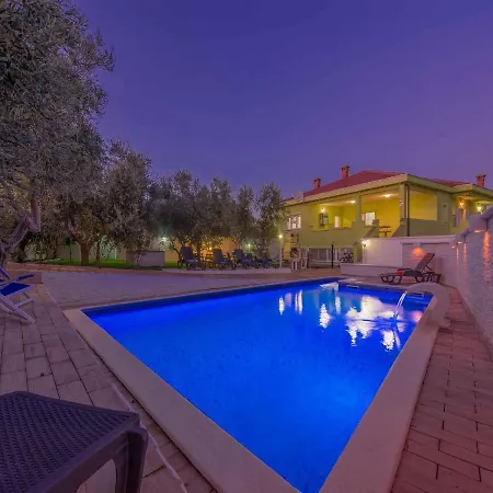 Holiday home Holiday Sukosan/zadar Riviera 38720