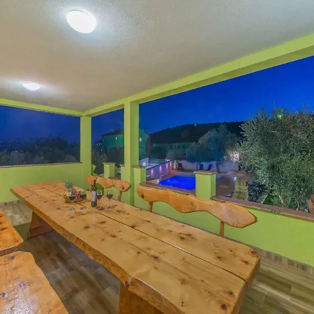 Holiday home Holiday Sukosan/zadar Riviera 38720